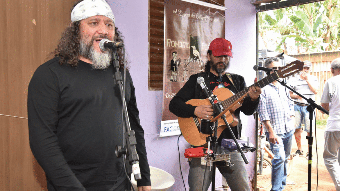 Sarau Tribo das Artes acontece neste sábado, na Praça do DI de Taguatinga