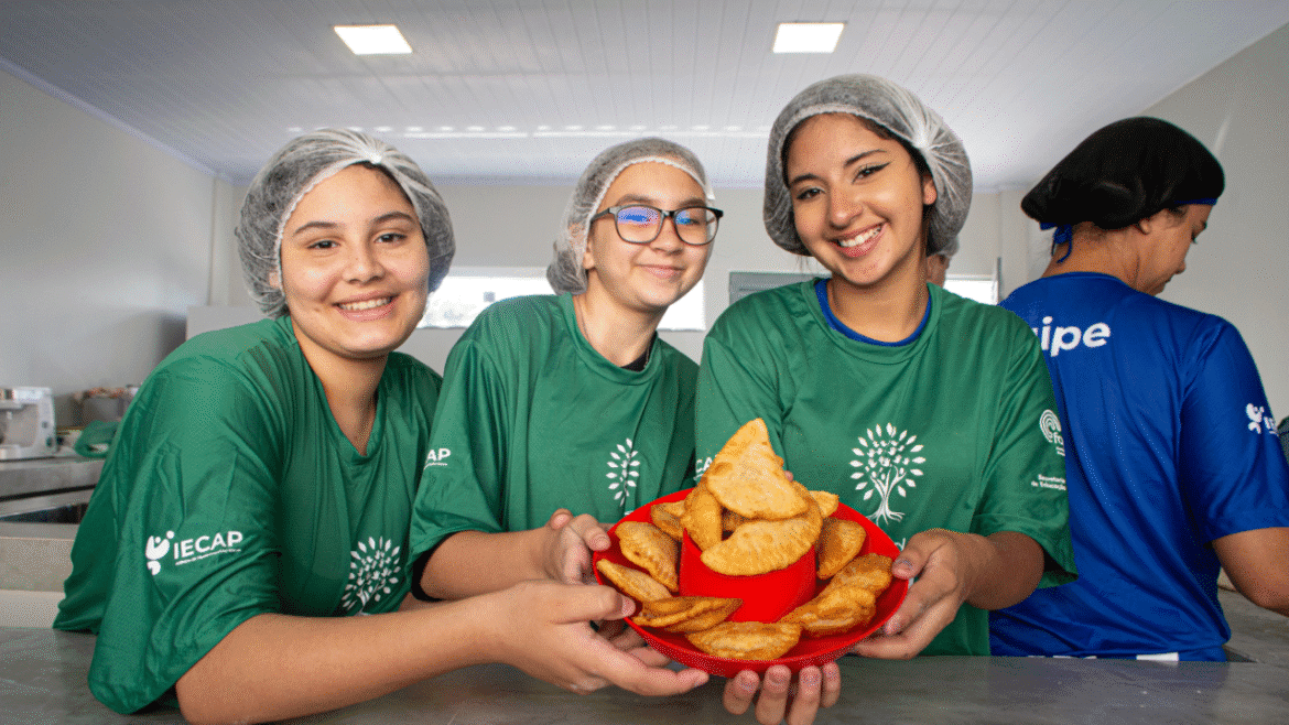 Estudantes de Ceilândia recebem oficina gratuita de culinária em novembro