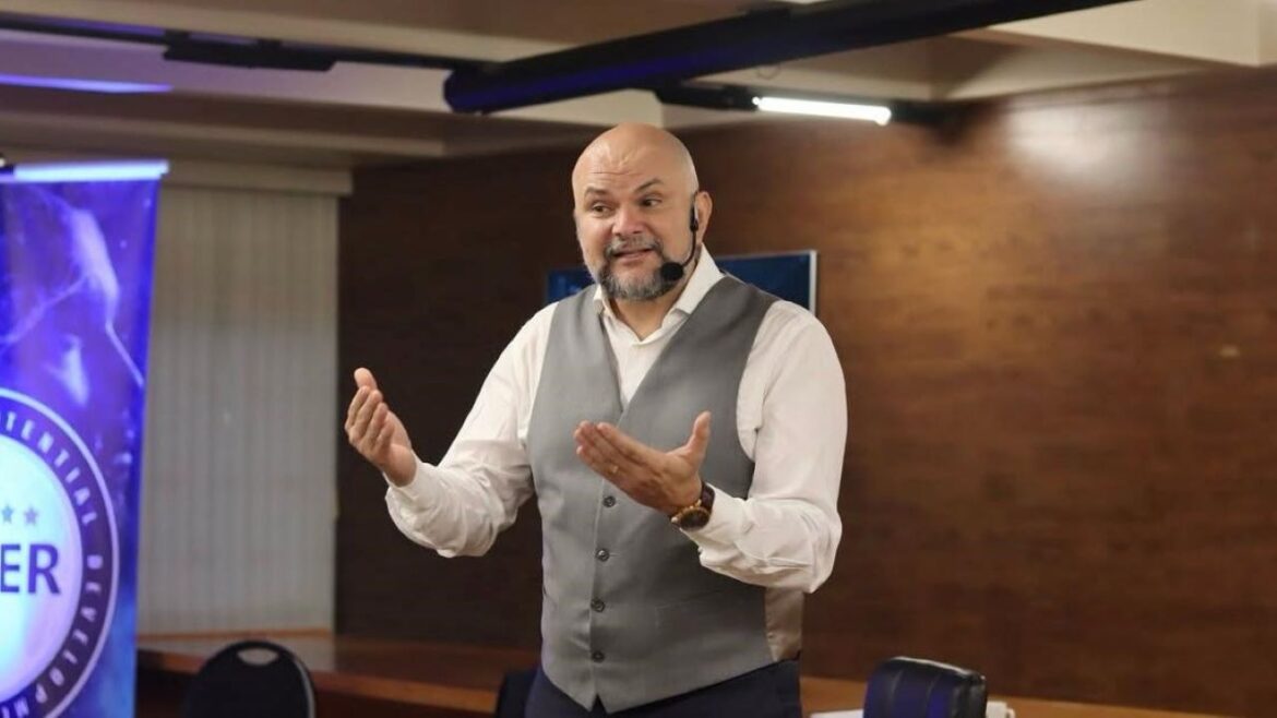 Formação Trainer 360 chega a Brasília com foco em comunicação de alto impacto