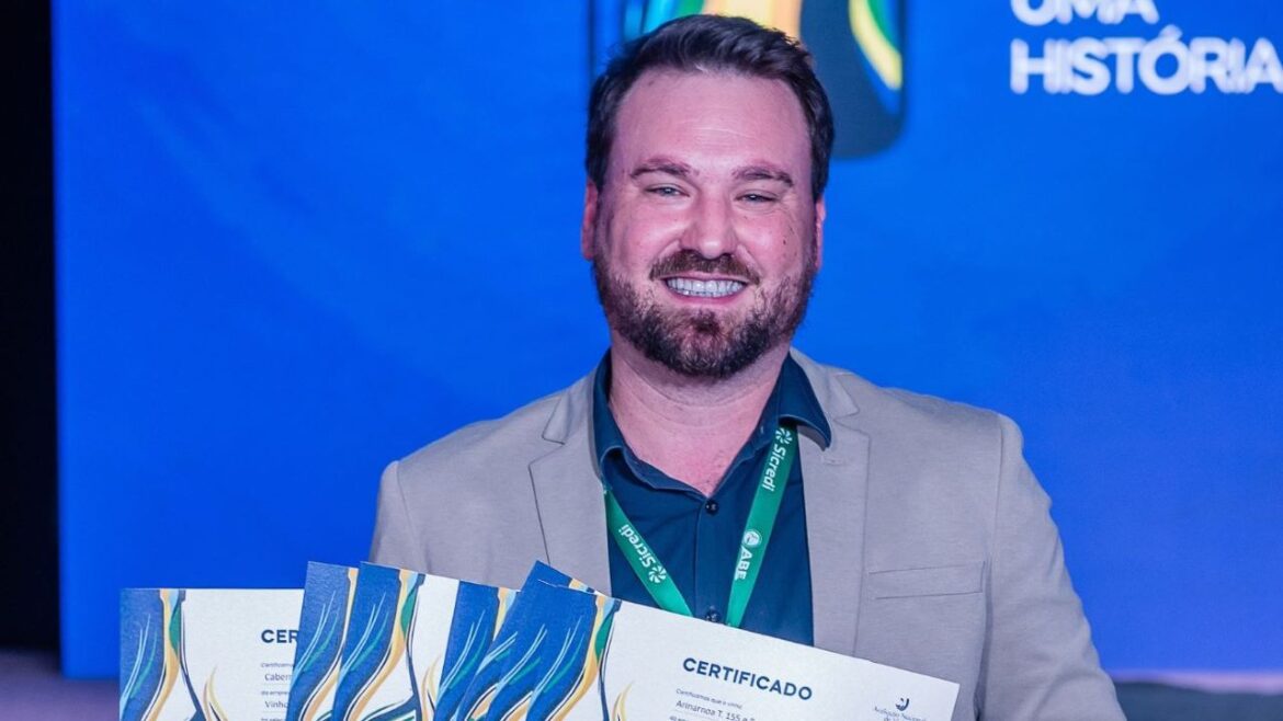 Vinhos S.A. celebra premiações e reconhecimento da parceira Monte Reale