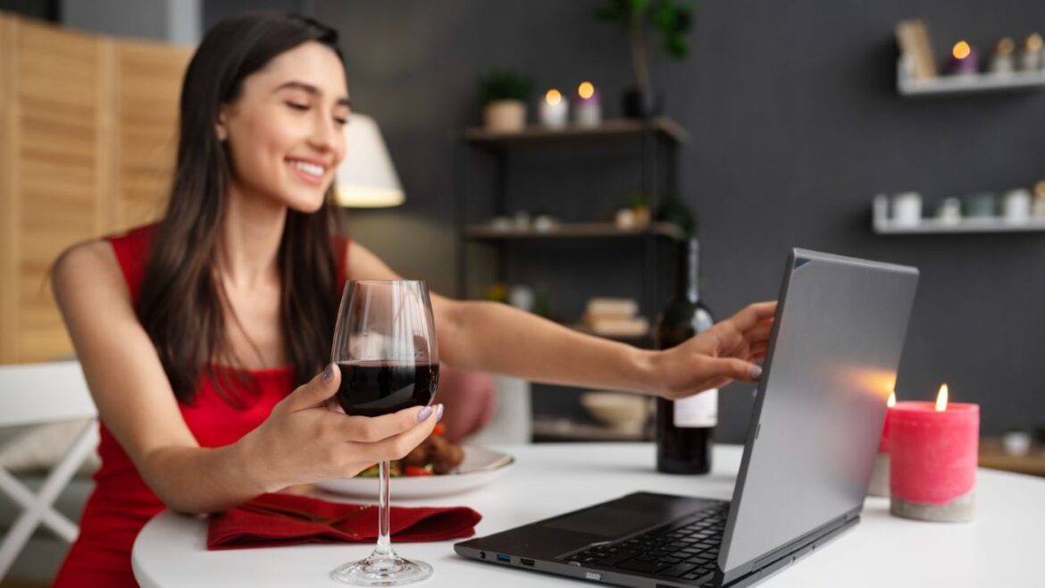 Vinhos S.A. facilita a escolha de rótulos para os brindes de fim de ano