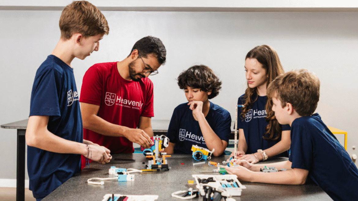 Com novas regras do MEC, eletivas ganham papel central na formação do Ensino Médio a partir de 2026