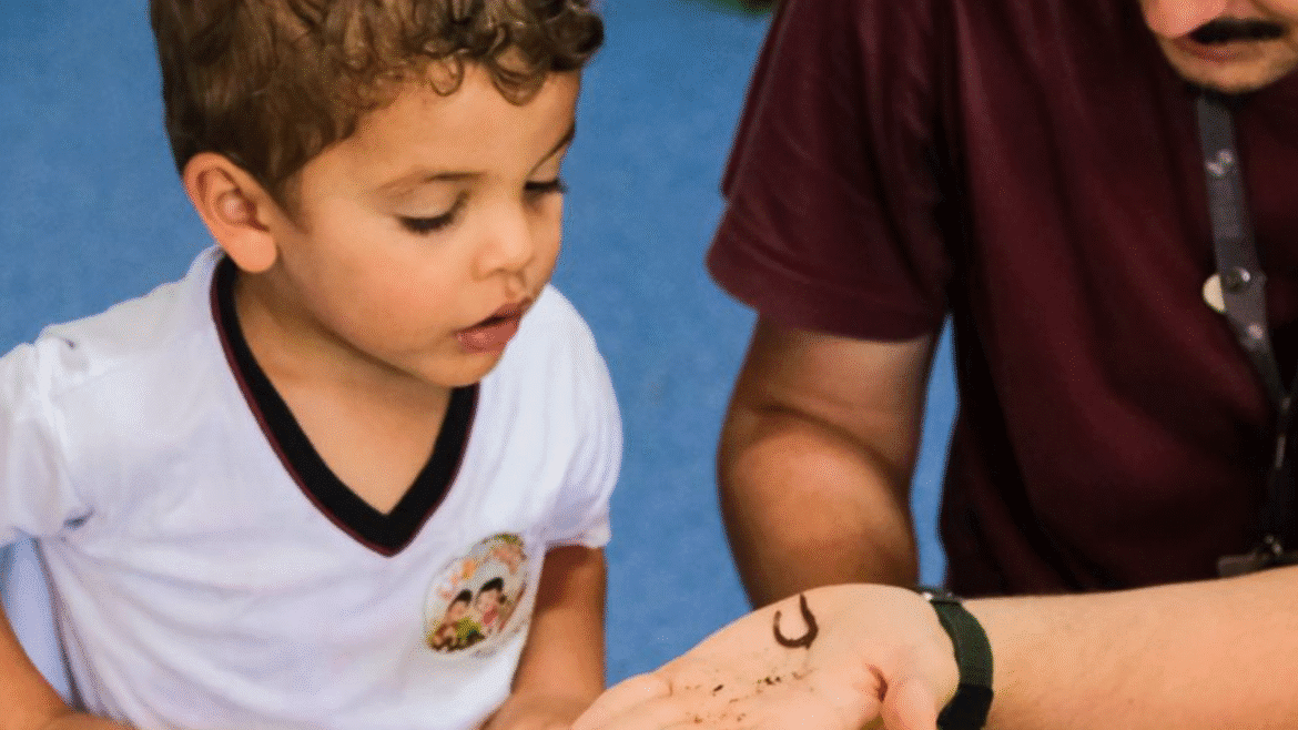 Pesquisa destaca relevância da primeira infância e mostra como as escolas podem fazer a diferença