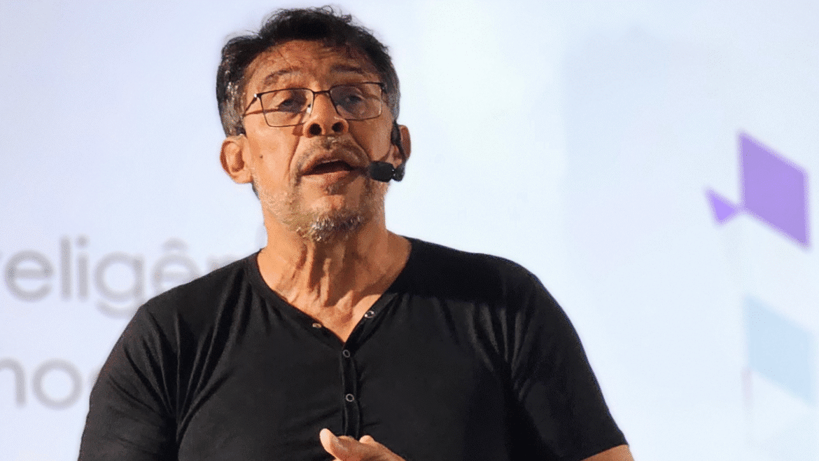 Biblioteca Demonstrativa promove treinamento em sistema Koha com foco em inovação e gestão da informação