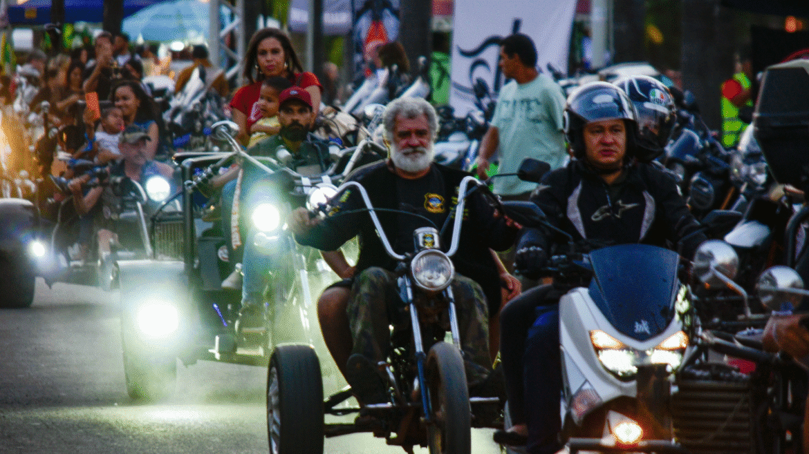 Brasília Moto Festival ocupa região central de Brasília