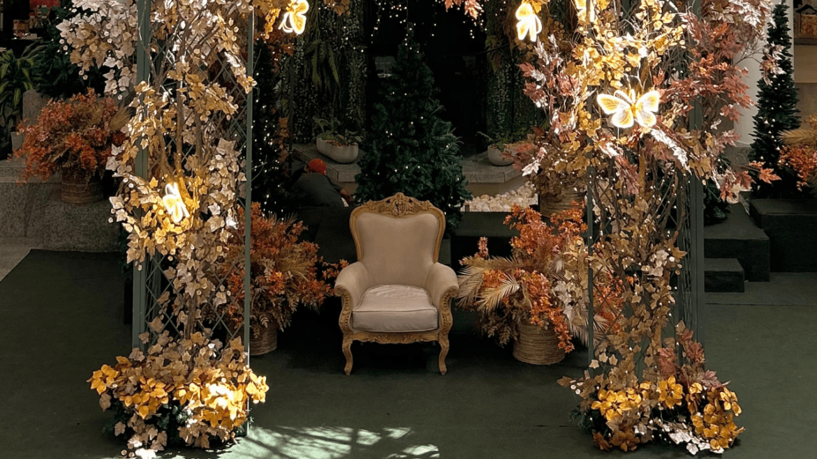 Liberty Mall apresenta “Natal com Asas” e transforma o shopping em um jardim encantado