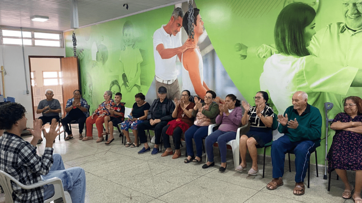 Expectativa de vida no Brasil chega a 76,6 anos em 2024