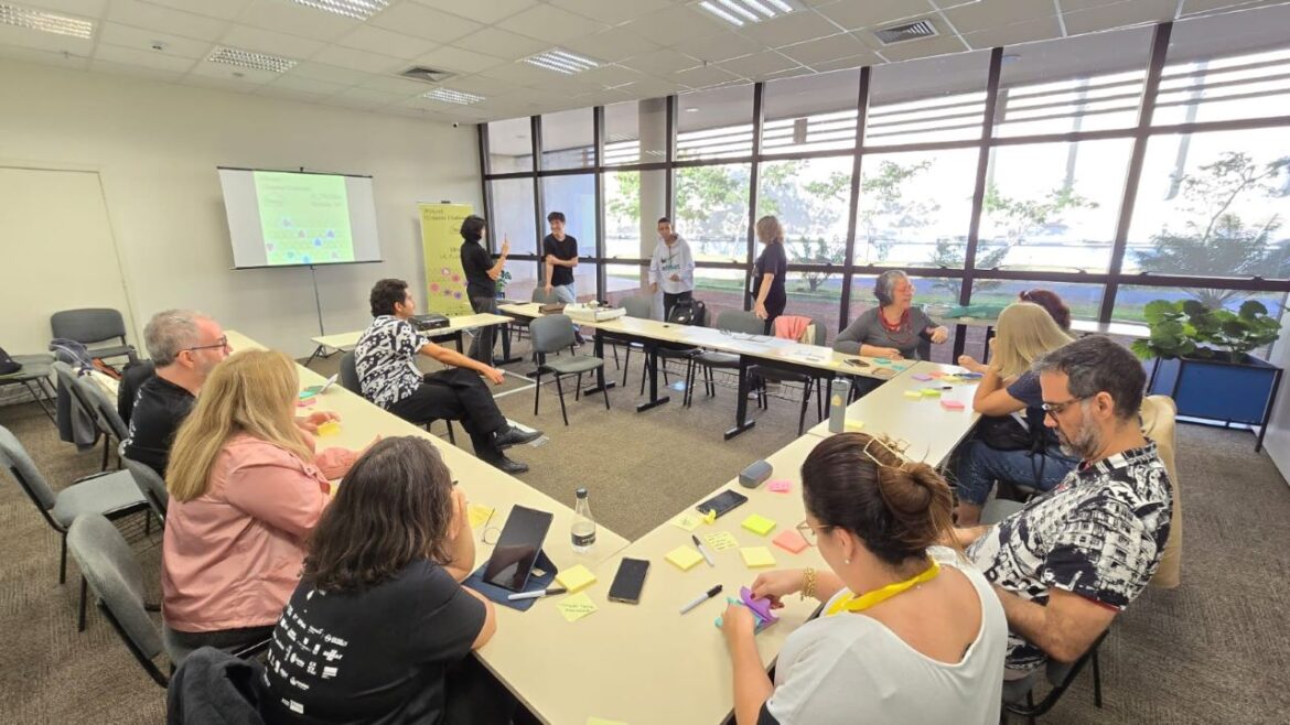 Oficina conecta artesanato, criatividade e empreendedorismo