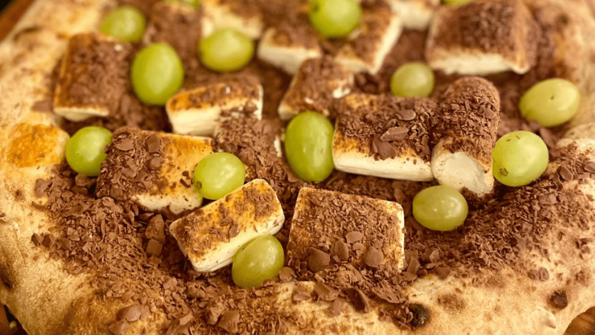 Pizza de marshmallow é destaque na temporada de férias da Sesconetto’s