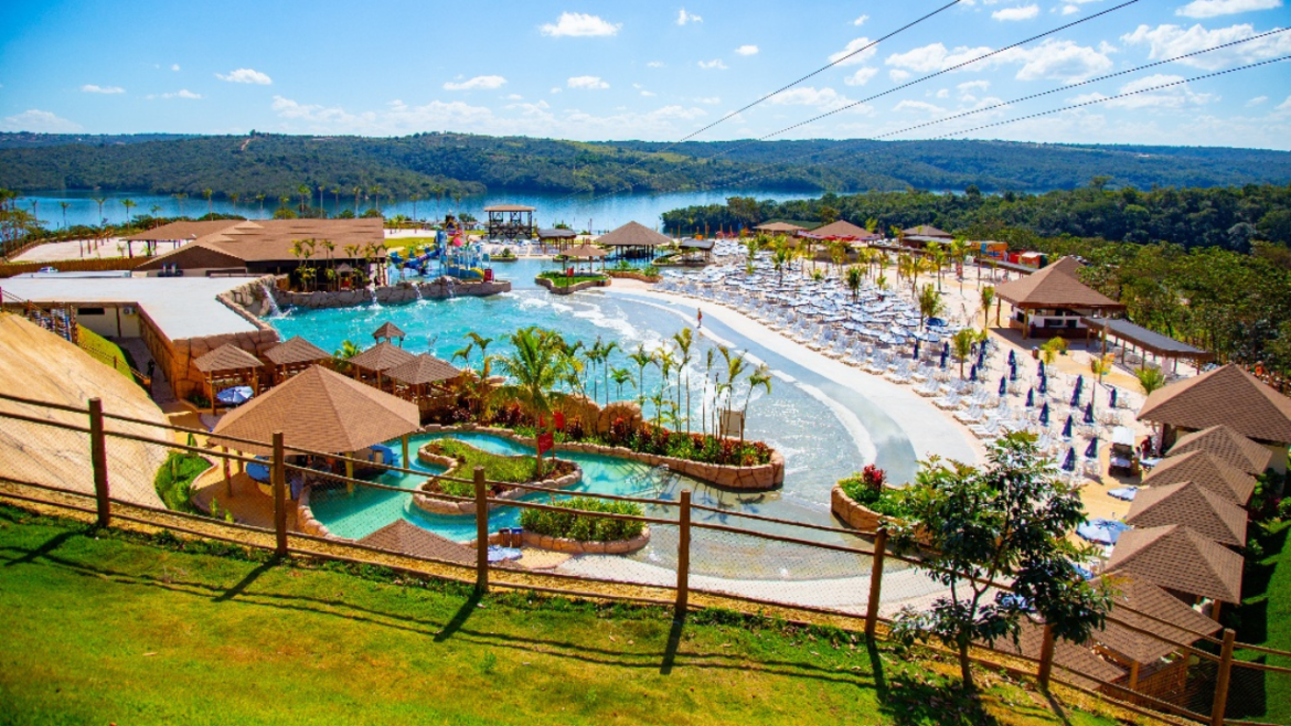 Outlet Premium Brasília anuncia campanha de férias em parceria com Bali Park