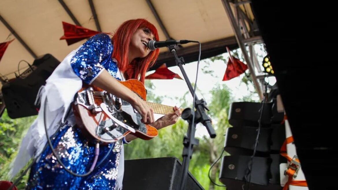 Bloco do Porão do Rock estreia no Carnaval de Brasília com proposta alternativa e show do Ritaleena