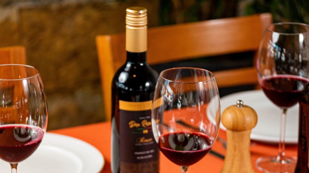 Don Romano celebra Dia Mundial do Vinho com desconto especial no DF