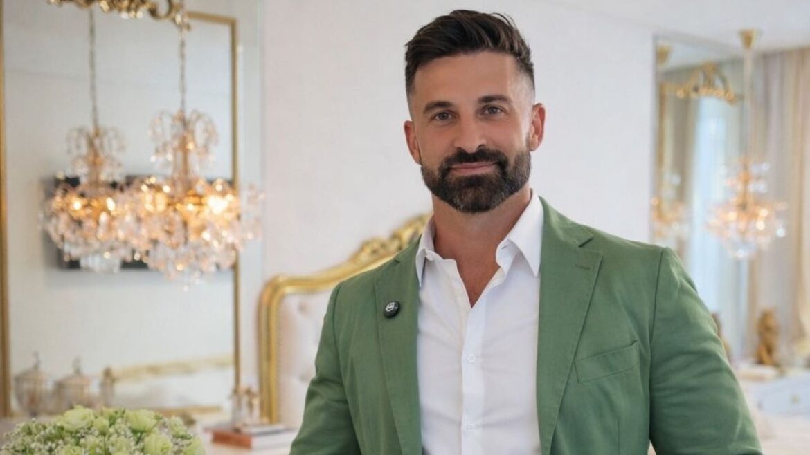 Executivo com experiência internacional em empresas Armani Casa e Natuzzi retorna ao Brasil para liderar expansão da maior indústria de mobiliário clássico do país