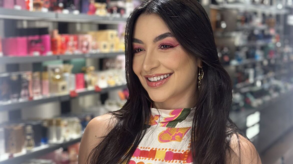 MAKE DE CARNAVAL: dicas para fazer a maquiagem resistir durante a folia