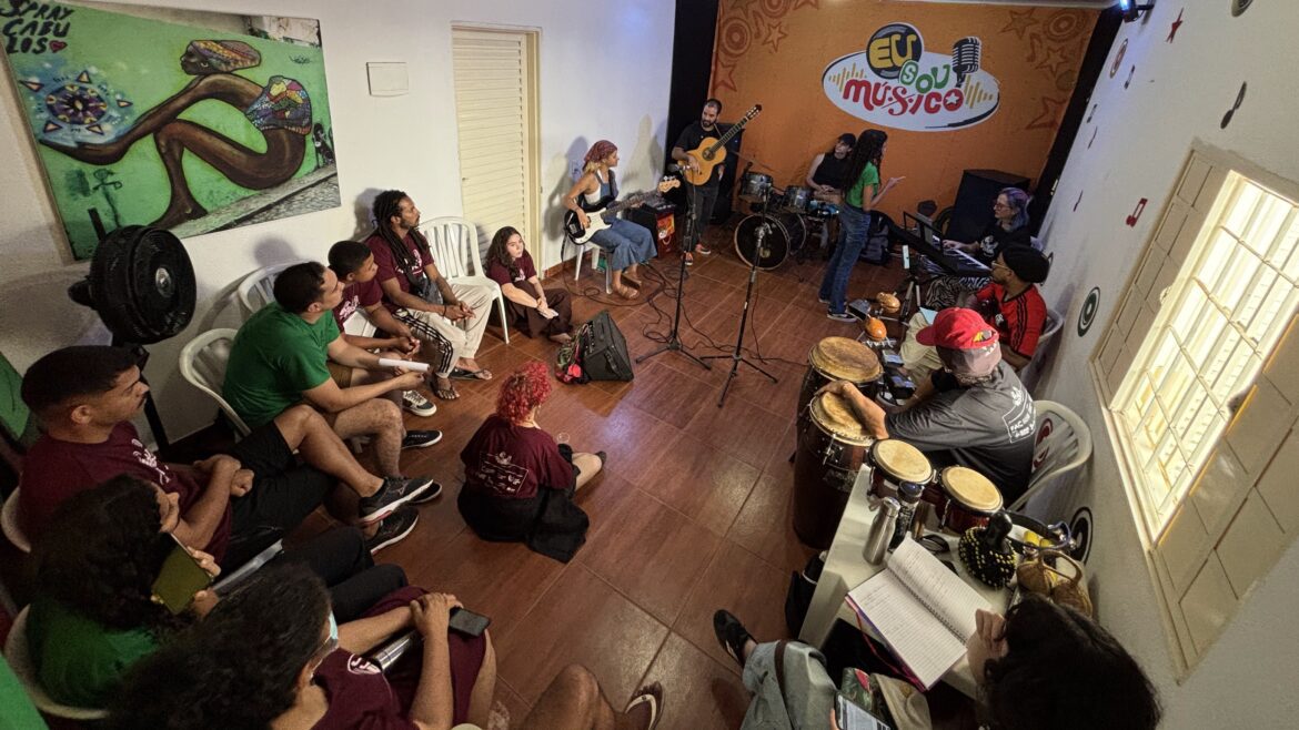 Das ruas de São Sebastião para o palco: projeto "Eu Sou Músico" celebra novos talentos