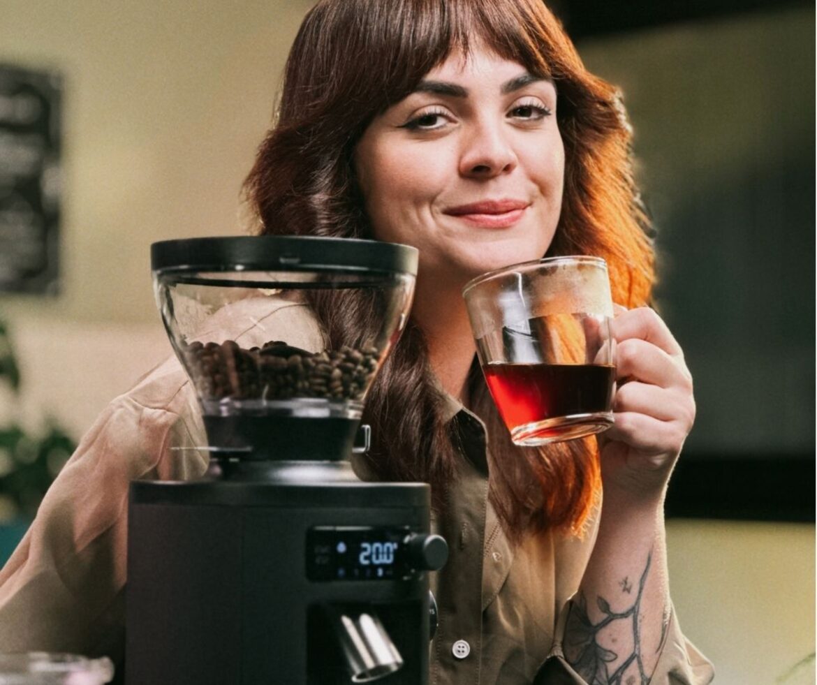 Ernesto Cafés celebra o Dia Nacional do Café com experiência sensorial e bate-papo sobre os bastidores da bebida