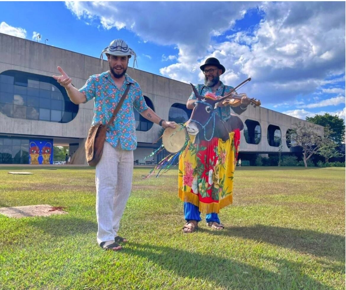 De Volpi ao correio elegante, o Dia de Rolê traz a alegria do São João para o CCBB Brasília