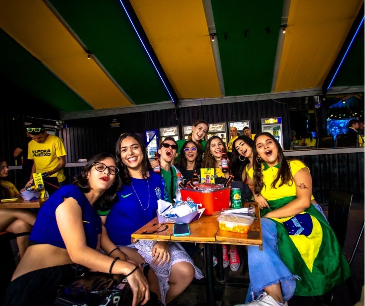 Do apito final ao baile: MC Rick é atração da noite de Copa no Fora do Eixo